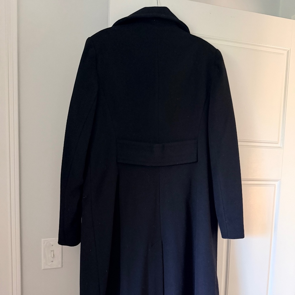 Classic Wool coat.  Navy Blue.  Size Medium. Worn once!